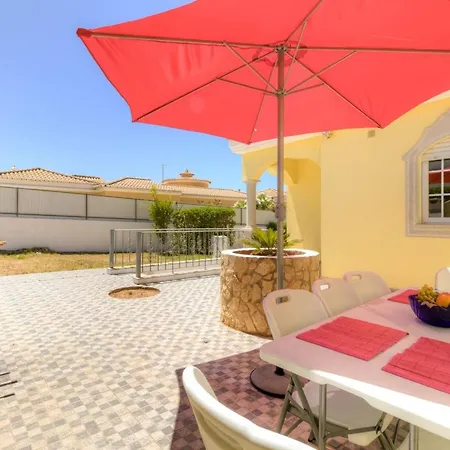 Wonderful 6 Bedroom Casa Santa Isabel Private Pool