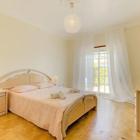 빌라 Wonderful 6 Bedroom Casa Santa Isabel Private Pool Parchal