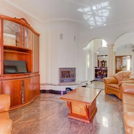 Βίλα Wonderful 6 Bedroom Casa Santa Isabel Private Pool *