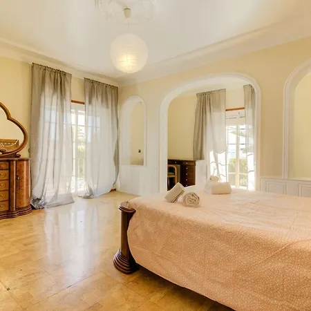 Wonderful 6 Bedroom Casa Santa Isabel Private Pool *